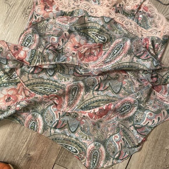 VINTAGE VICTORIA SECRET NIGHTY SIZE MEDIUM - Picture 7 of 7